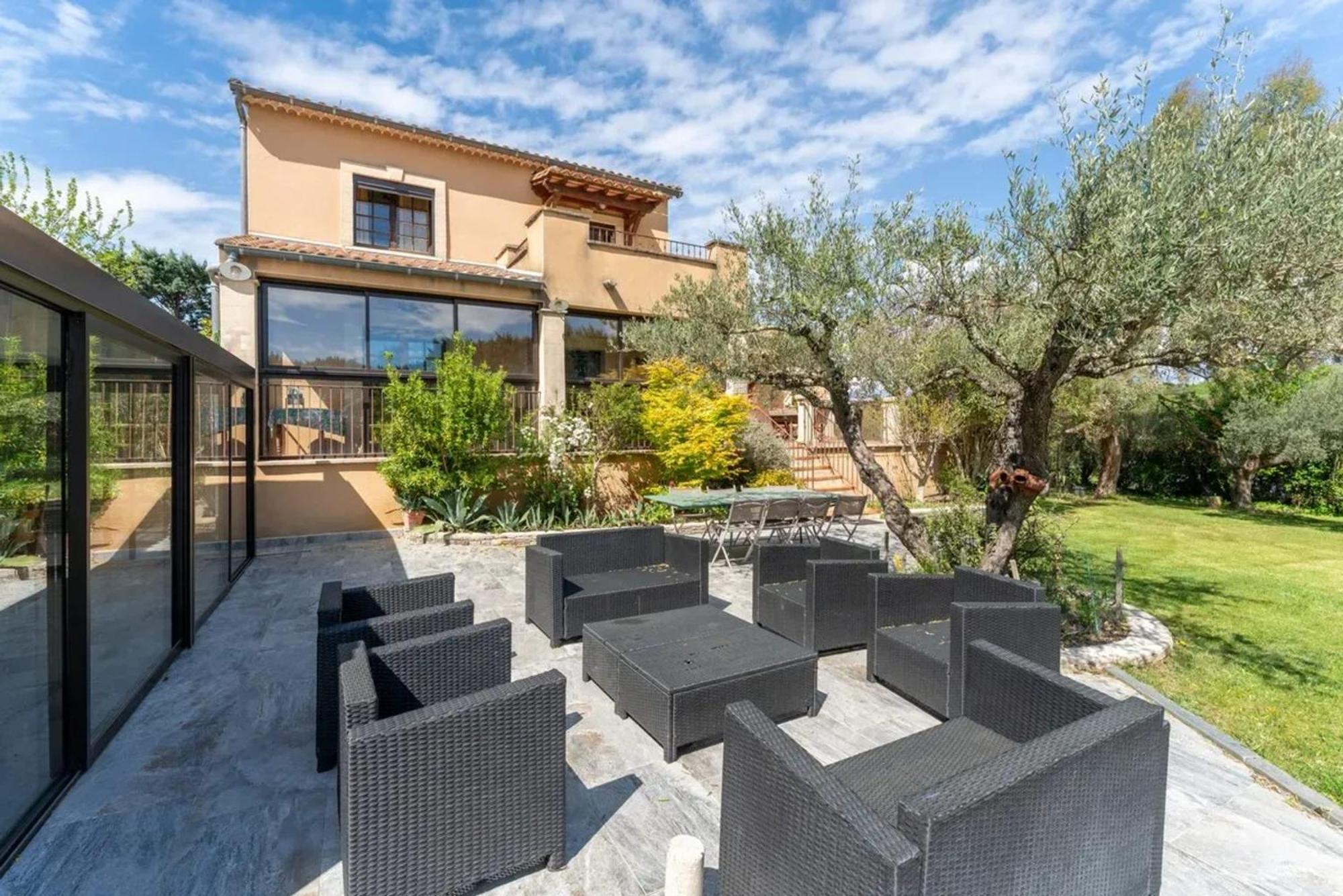 Villa Spacieuse A Vezenobres Avec Piscine Privee Exterior photo