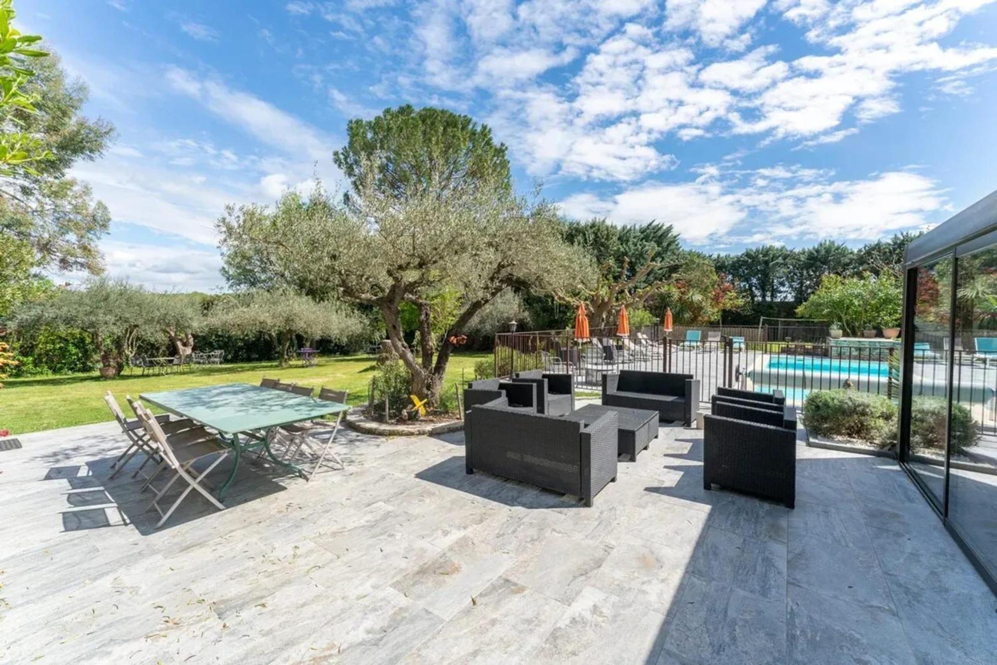 Villa Spacieuse A Vezenobres Avec Piscine Privee Exterior photo